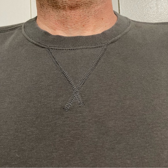 GAP  Dark Gray Long Sleeve Sweat Shirt Mens Large - Picture 6 of 16